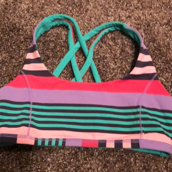 Ivviva crop tops for you. - Picture 5 of 7